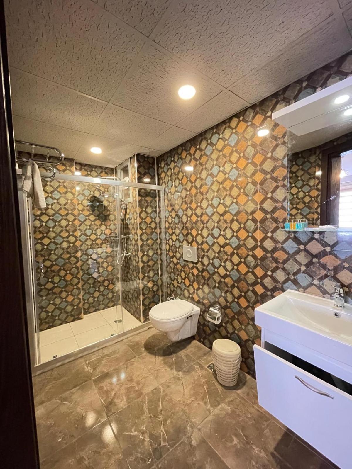 Ikarus Hotel Kuşadası Ngoại thất bức ảnh