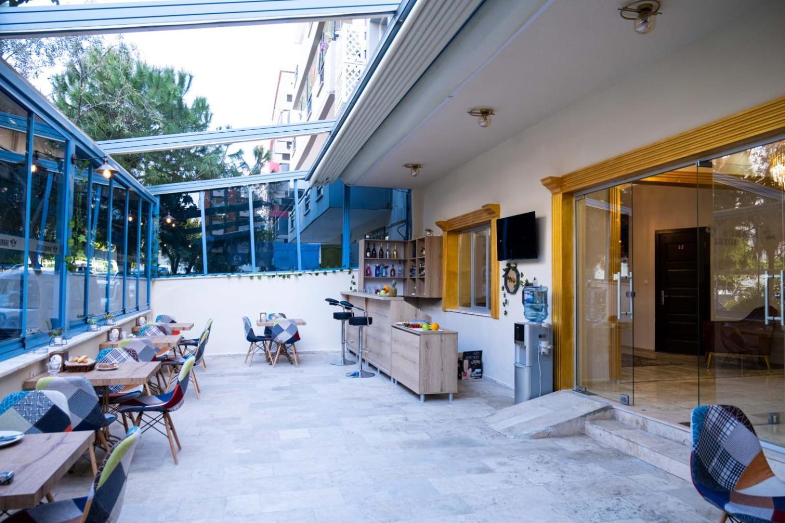 Ikarus Hotel Kuşadası Ngoại thất bức ảnh